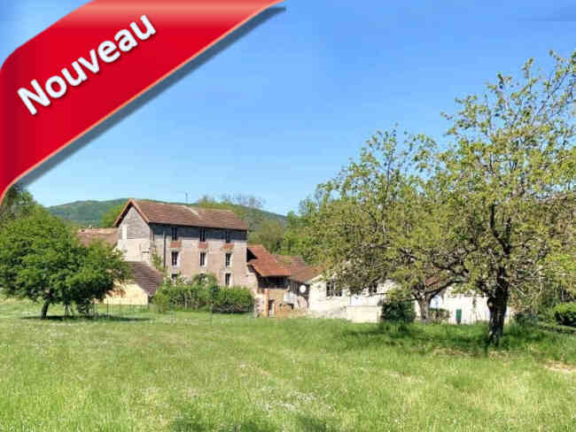 Moulin 272 m² aménageables fondé en titre à vendre Chalon-sur-Saone 71 Saône-et-Loire maison de meunier 89 m² 5 pièces. 8554 m² bief, cour, terrain d’agrément, paysages superbes